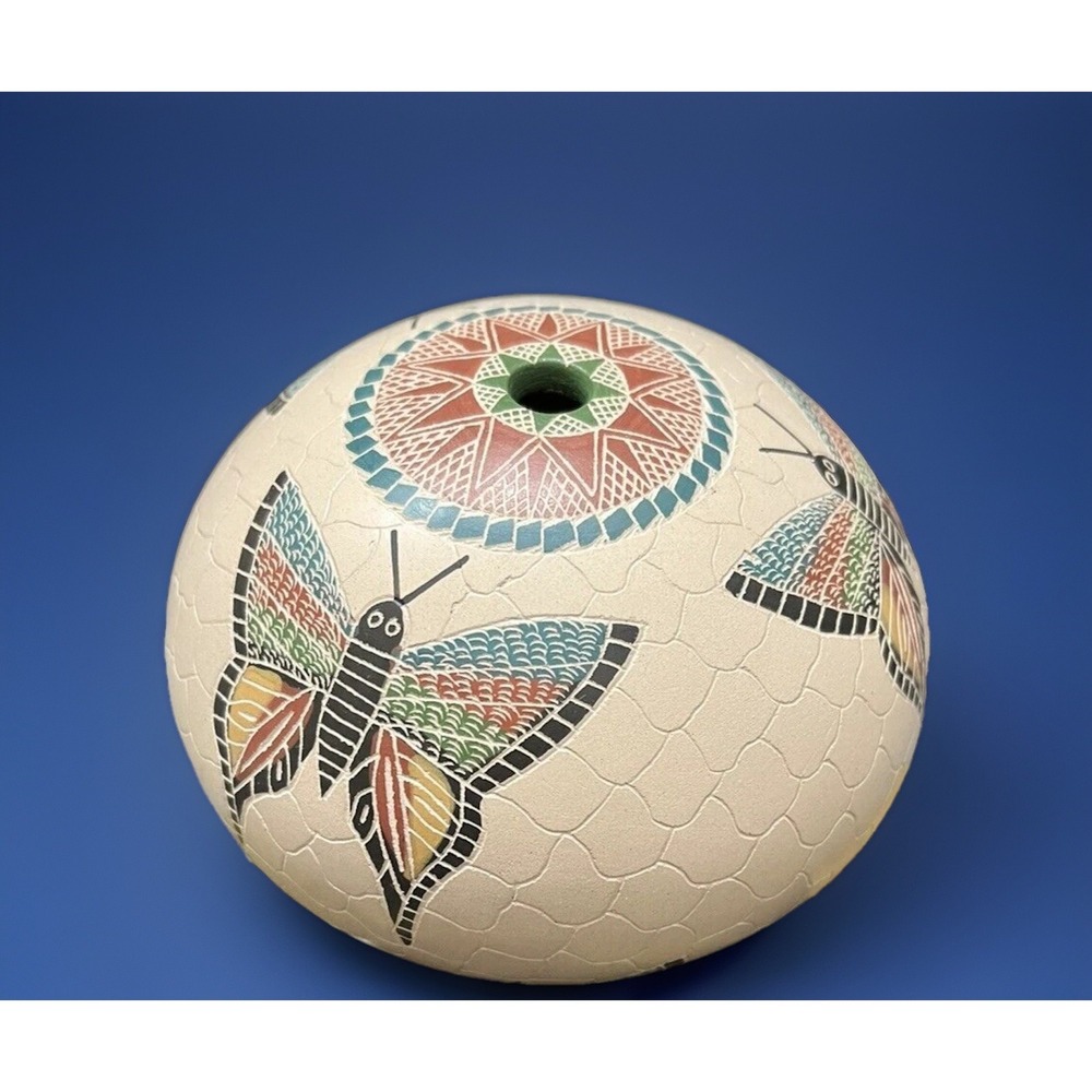 Mata Ortiz Pottery Oscar Ramirez Seed‎ Pot Nature Butterfly Mexican Ceramic Art